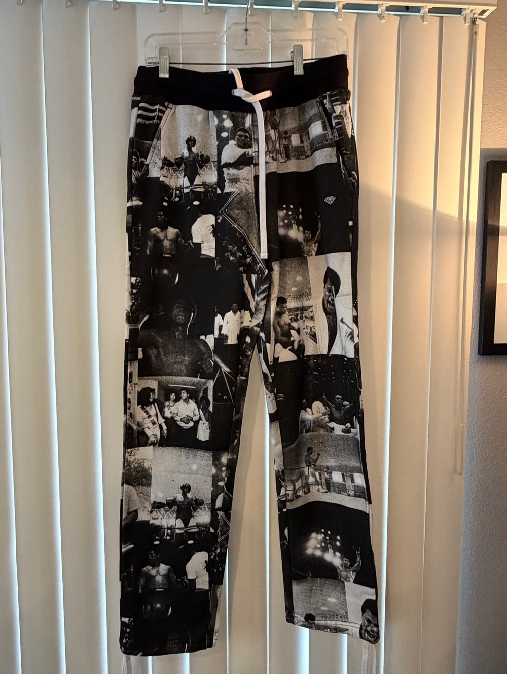 Diamond Supply Muhammad Ali  photo Collage Jogger Pants - Med